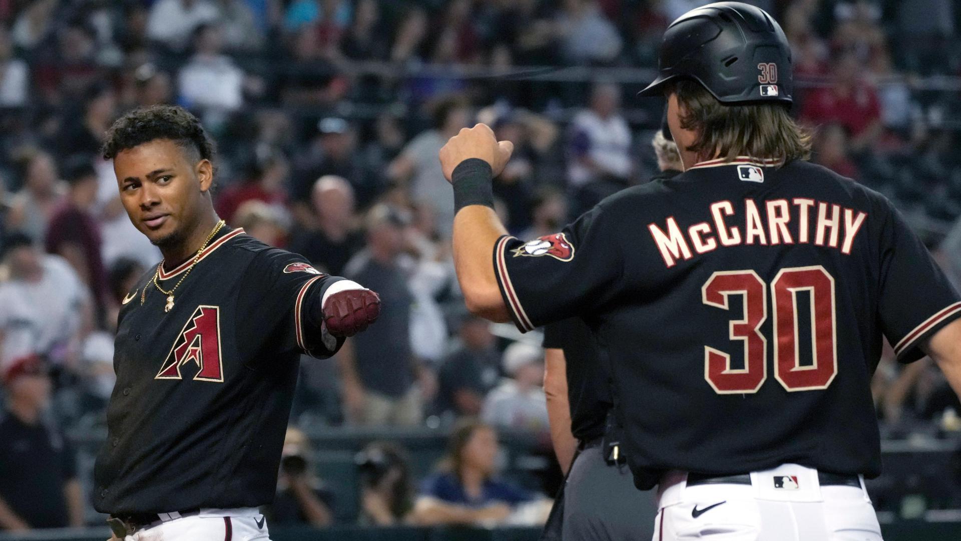 Bumgarner gets 1st win since July, D-backs beat Dodgers 6-1