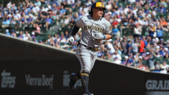 Should the Brewers Give Keston Hiura Another Shot?