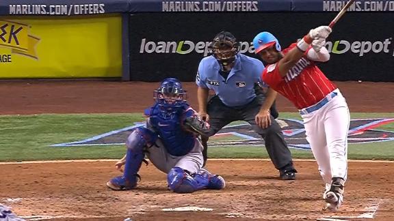 Joey Gallo's solo home run, 04/27/2022