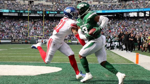 East Rutherford, New Jersey, USA. 26th Sep, 2022. New York Jets cornerback  Sauce Gardner (1) during a NFL game at MetLife Stadium in East Rutherford,  New Jersey on Sunday September 25, 2022.