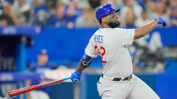 Reyes, Hoerner help Cubs beat Blue Jays 7-5, avoid sweep - ABC7 Chicago