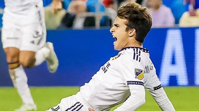 Riqui Puig's stunner helps LA Galaxy earn late draw in Toronto