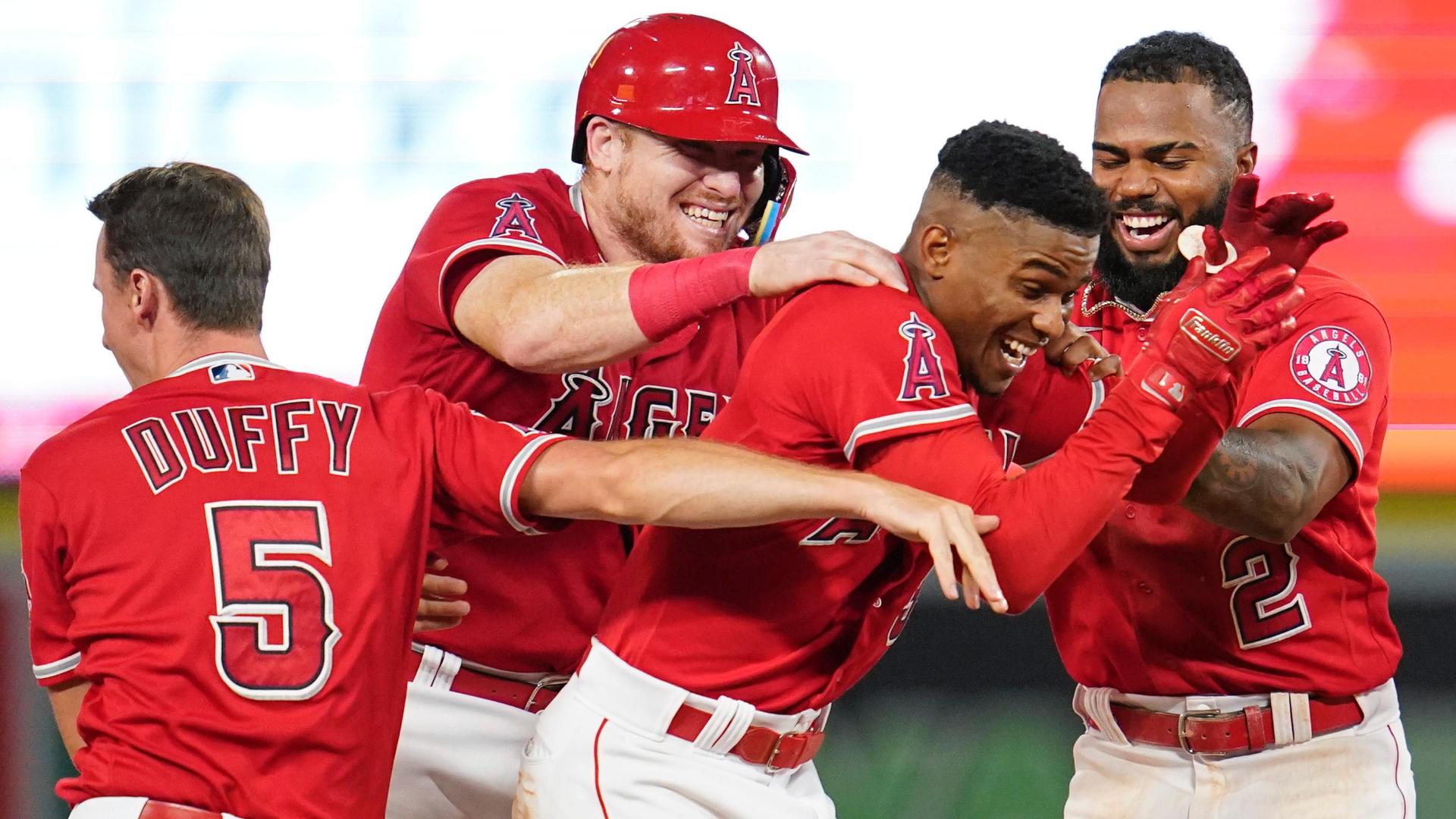 LA Angels blow lead, rally in 10th for 5-4 win over Tigers - ABC7 Los ...