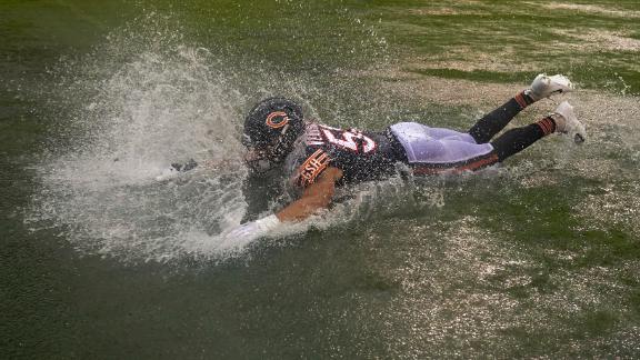 Fox added digital field marks to Bears-49ers after rain washed