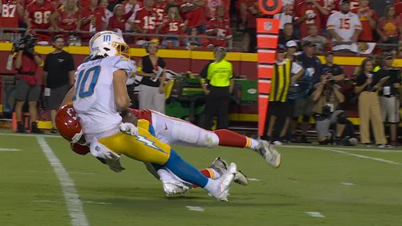 Chargers 24-27 Chiefs: Justin Herbert injures his ribs as Kansas