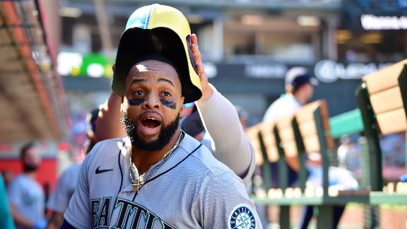 Mariners' Julio Rodriguez a late scratch vs. A's with continued back  soreness