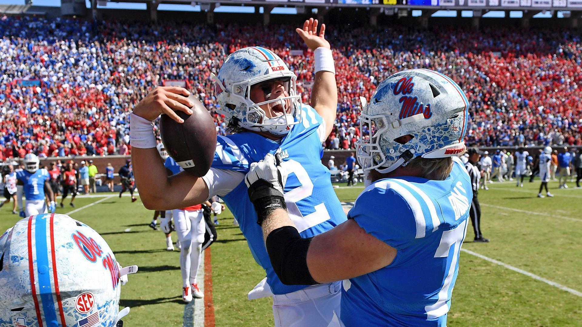 Kentucky Wildcats vs Ole Miss Rebels Football Game Glance - A Sea