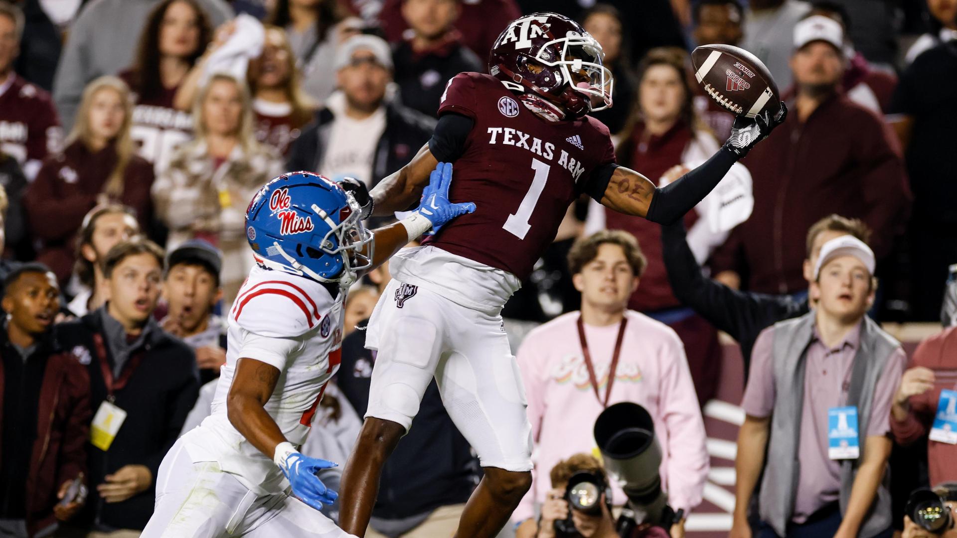 NCAA College Football Teams, Scores, Stats, News, Standings, Rumors