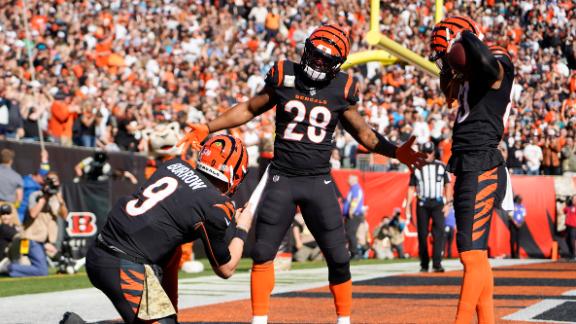 Mixon scores 5 TDs, Bengals dominate Panthers 42-21