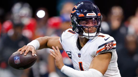 Bears QB Justin Fields (left shoulder) inactive vs. Jets