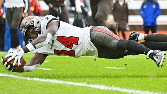 Resumen y anotaciones del Buccaneers 17-23 Browns en NFL