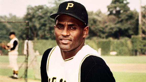 Roberto Clemente - Photos - ESPN