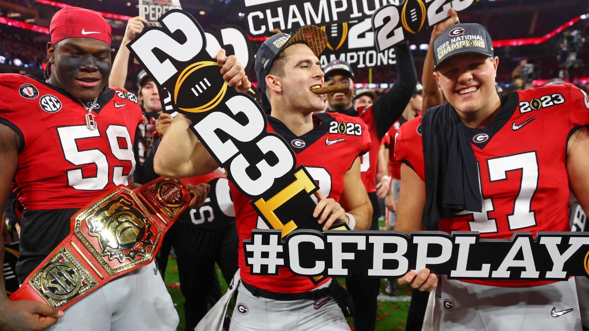 Georgia Bulldogs repeat as college football's national champion, thrashing  TCU