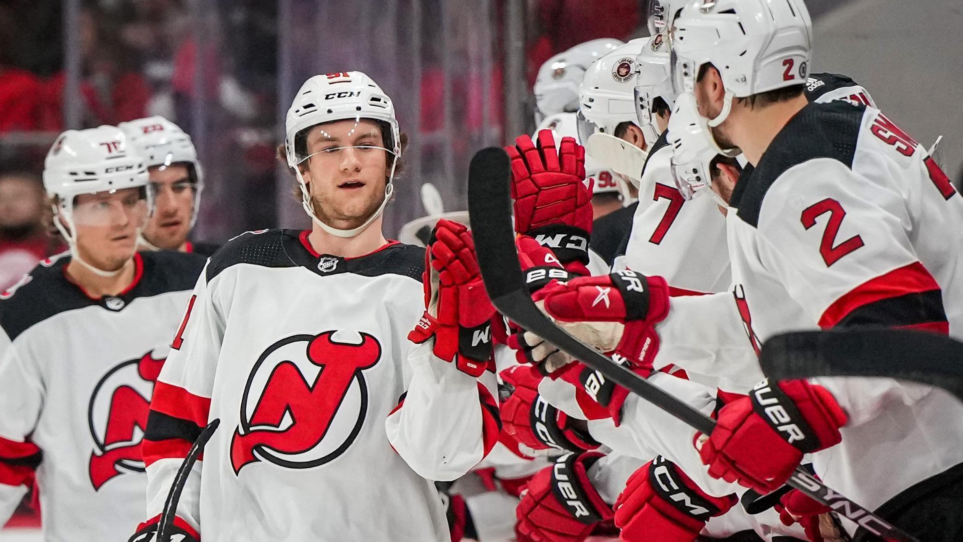 Mercer scores 2, Devils use 2nd period rally to top Canes ABC7 New York