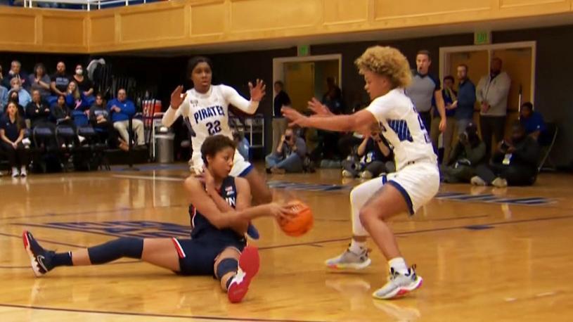 UConn - NCAA Women's Basketball : Amari DeBerry Retro Connecticut