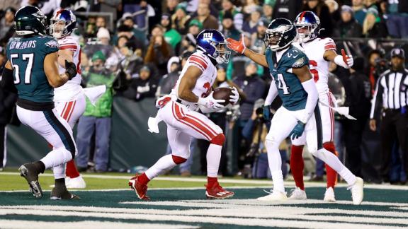 Jalen Hurts makes a statement early as Eagles soar past Giants and into NFC  Championship game - The Boston Globe