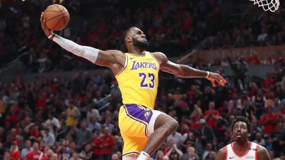 LeBron James breaks NBA scoring record with his 38,388th point