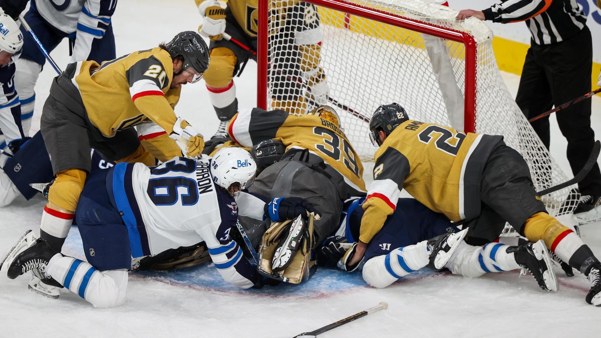 Winnipeg Jets' Morgan Barron gets 75 stitches after getting cut by skate,  returns to game