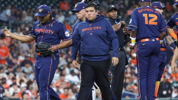 Astros' Luis Garcia leaves start vs. Giants with elbow injury