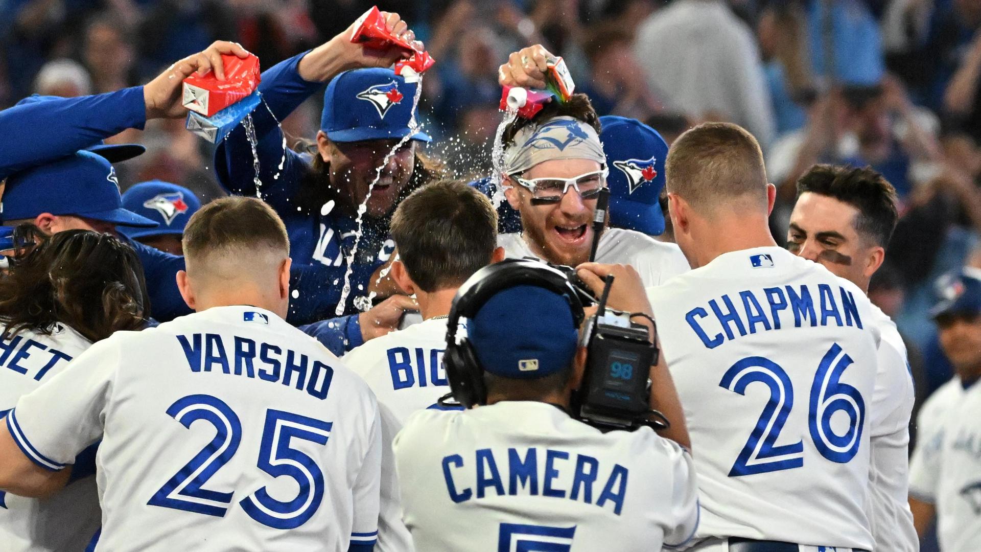 Yankees lose to Blue Jays, 3-0, on walk-off homer from Danny
