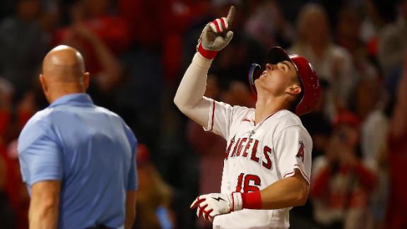 Moniak's homer in 8th inning propels Angels to 2-1 victory over
