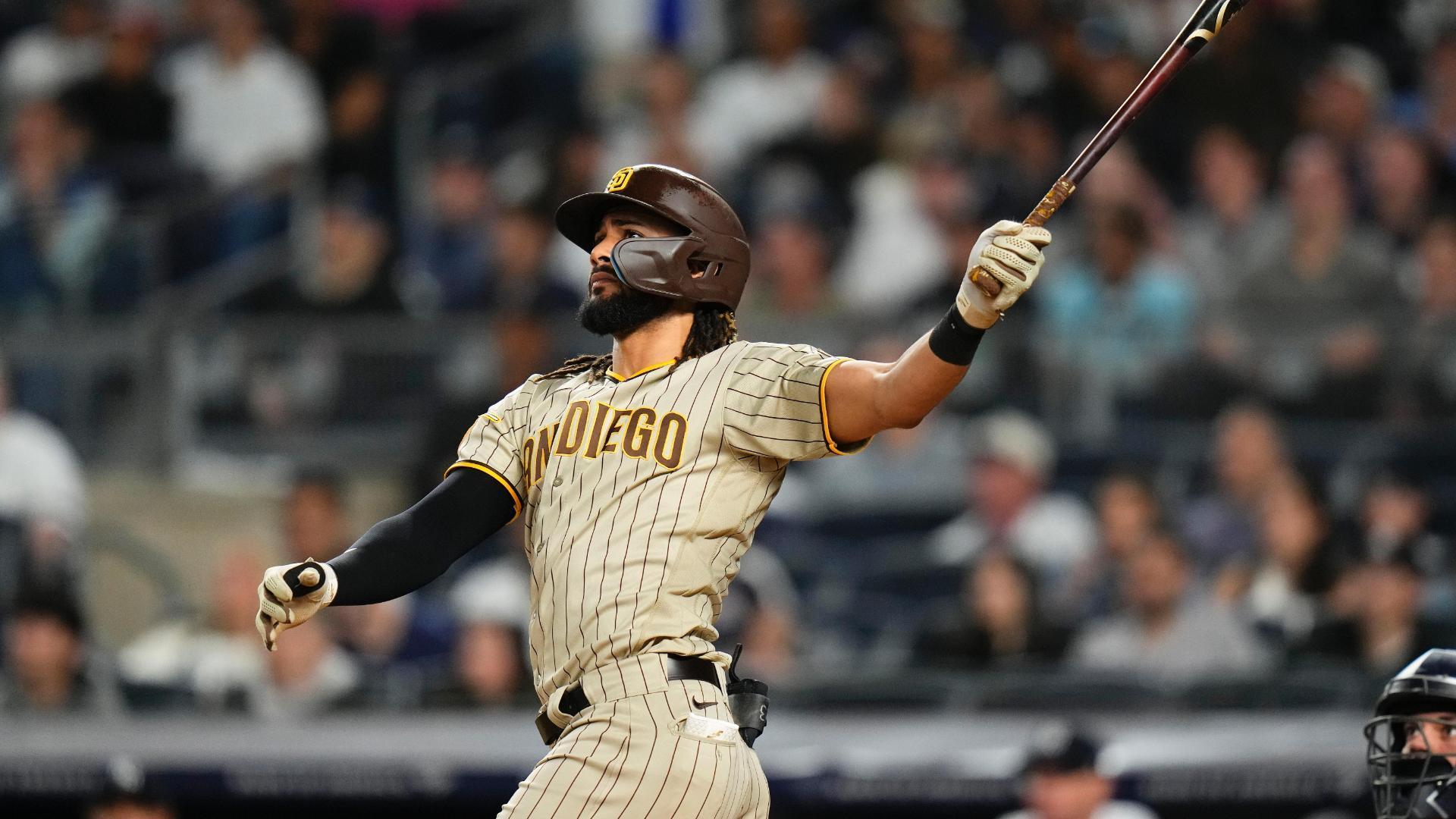 Tatis and Soto hit consecutive home runs and the Padres beat the Giants 7-3