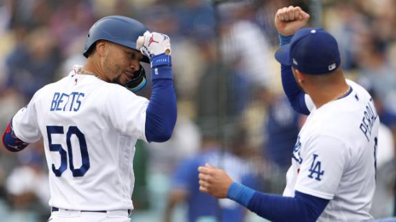 Mookie Betts belts two home runs, Dodgers score five runs in 10th