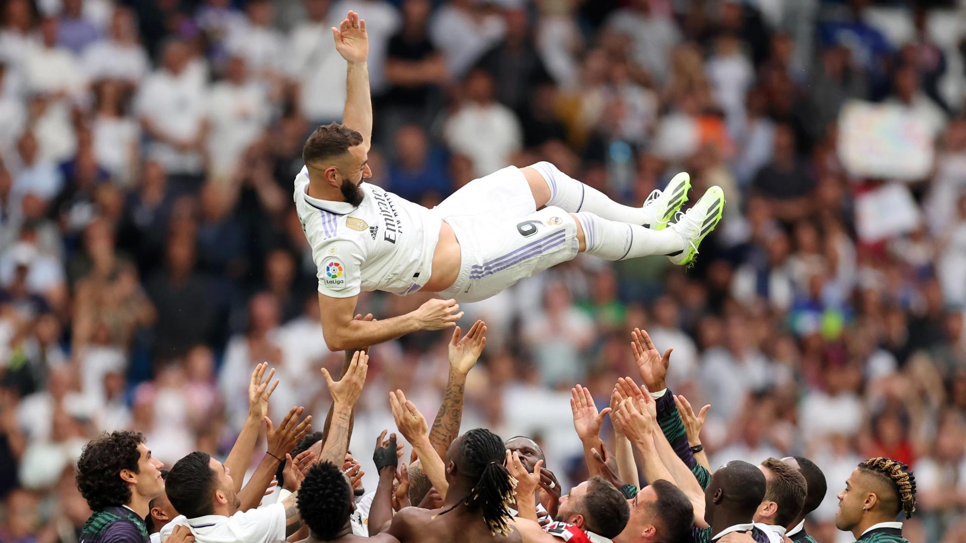 Benzema scores penalty on Madrid farewell