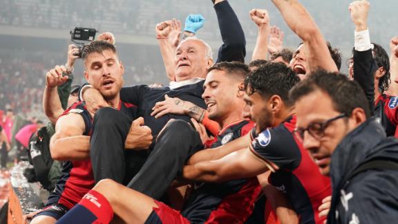 Serie B: 10-man Bari book promotion play-off final - Football Italia