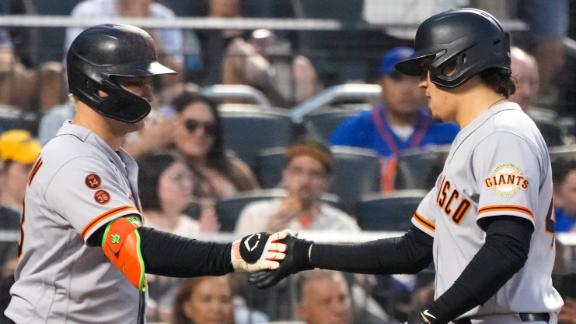 Patrick Bailey hits a 3-run homer in the 8th to lift the Giants past the  Mets, 5-4