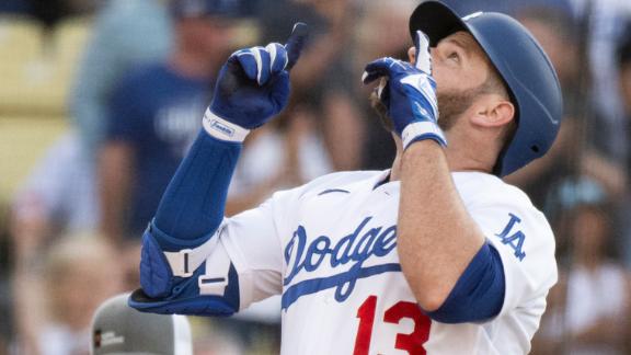 Dodgers' Freddie Freeman stars on his birthday, leads rout of