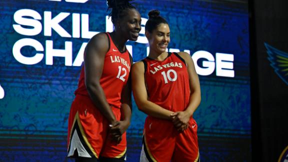 WNBA All-Star Game 2023 final score, results: Records smashed, Brittney  Griner dunks, Jewell Loyd named MVP