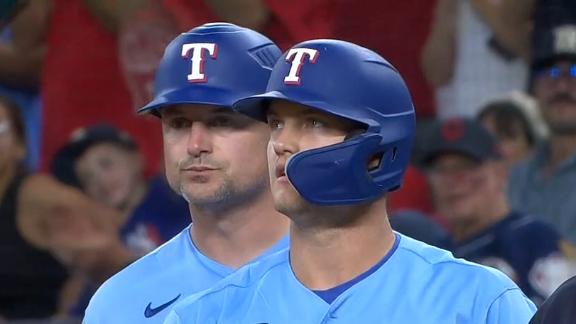 World Baseball Classic: Puerto Rican players bonding by dying hair