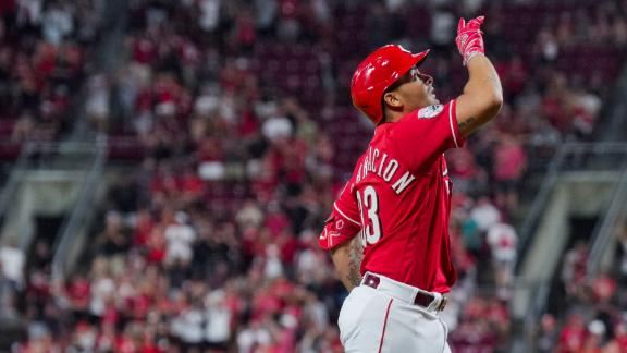 Encarnacion-Strand homers in first career 4-hit game, Reds beat