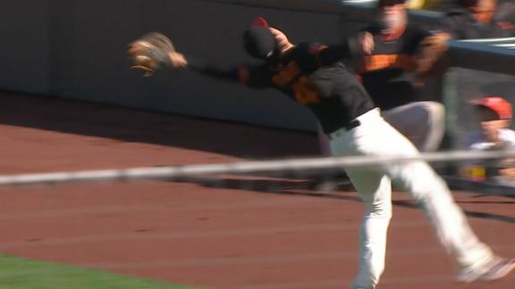 Giants' J.D. Davis hits walk-off HR to beat Red Sox