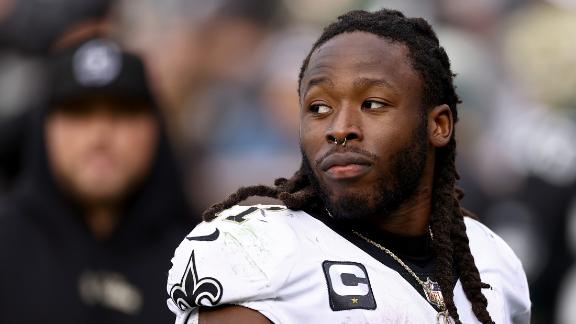 How does Alvin Kamara's suspension affect his fantasy draft value?