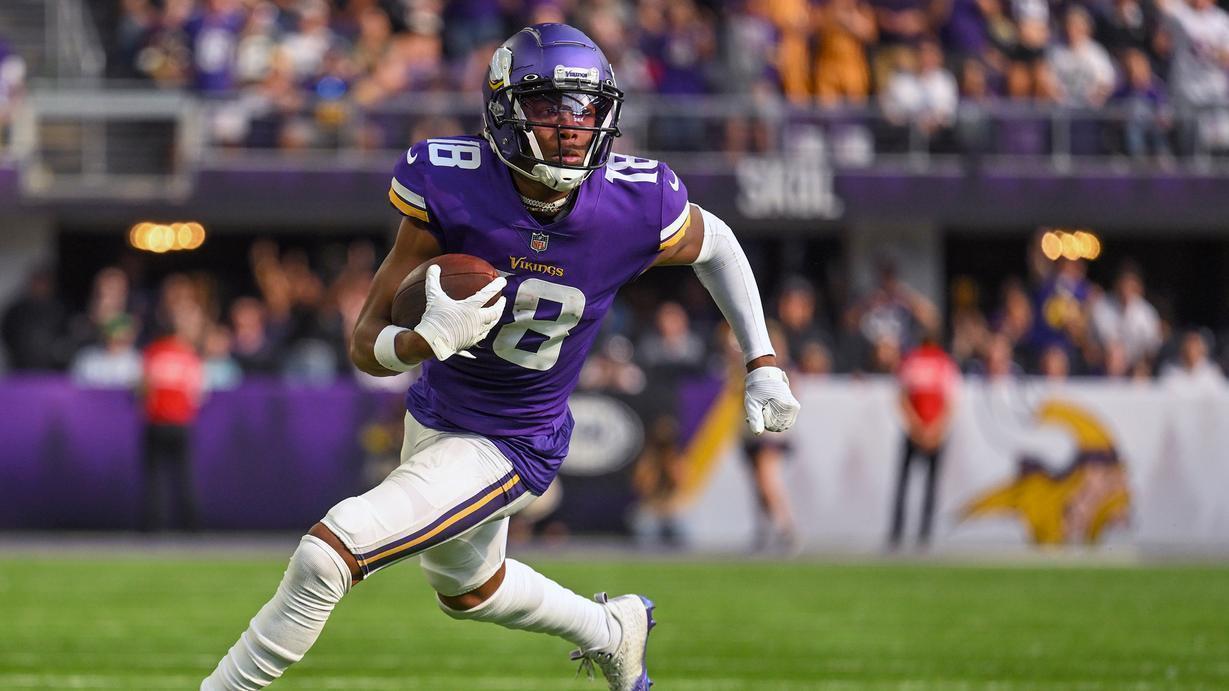 2021 Fantasy Football: Week 18 Start 'Em, Sit 'Em, Picks And Busts -  PressBox