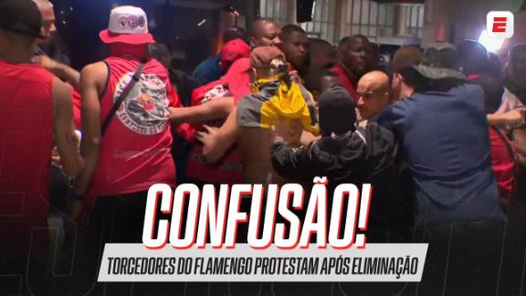 Vídeo: Flamengo é vítima de racismo da torcida do Olimpia