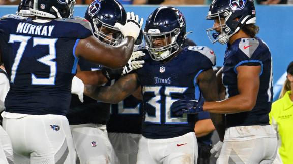 Tennessee Titans running back Julius Chestnut shows off speed on 23-yard run