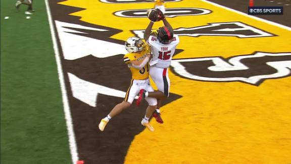 Wyoming stuns Texas Tech in double overtime thriller [VIDEO] - DraftKings  Network