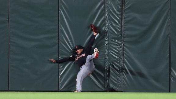 A birthday bash 💥🥳 Freddie Freeman celebrated his 34th birthday