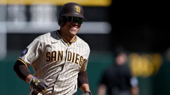 Padres make MLB history with grand slam in 4th straight game