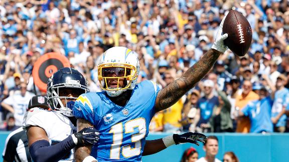 Titans snap 8-game skid with 27-24 win over Chargers