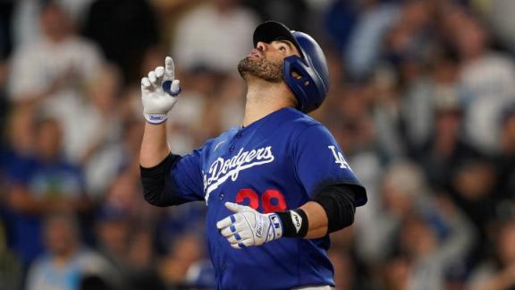 Martinez hits 2 home runs as NL West champion Dodgers roll past