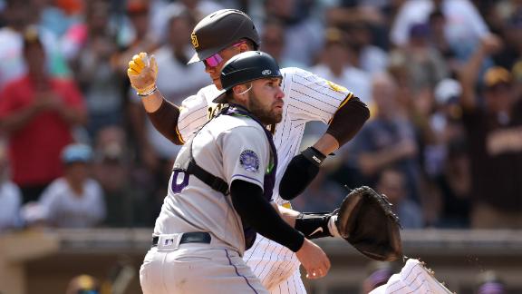 Giants open 9-run lead, hang to to beat Rockies 11-10 and stop slide