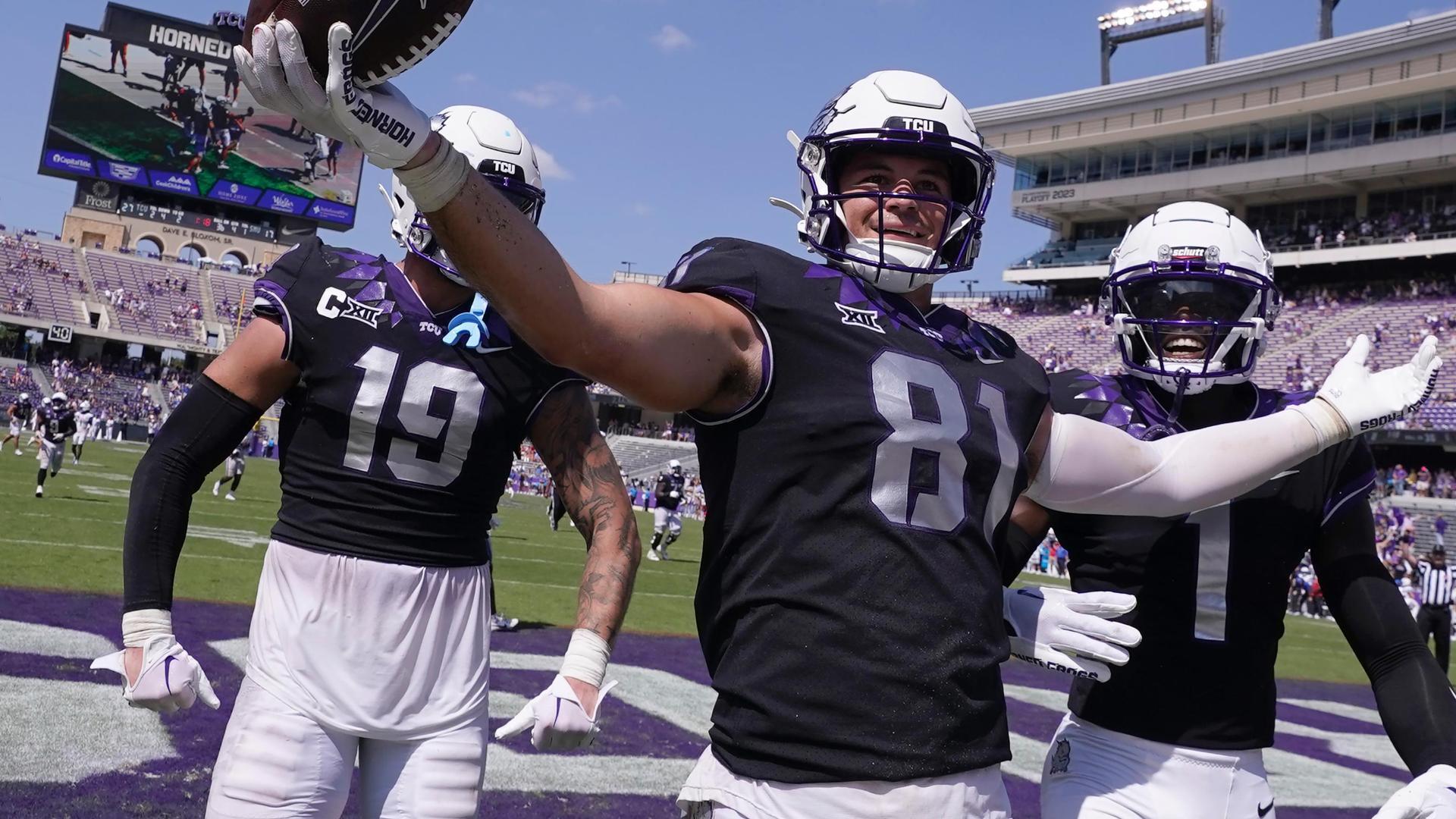 College Football on ESPN - No. 21 SMU Football runs away with the