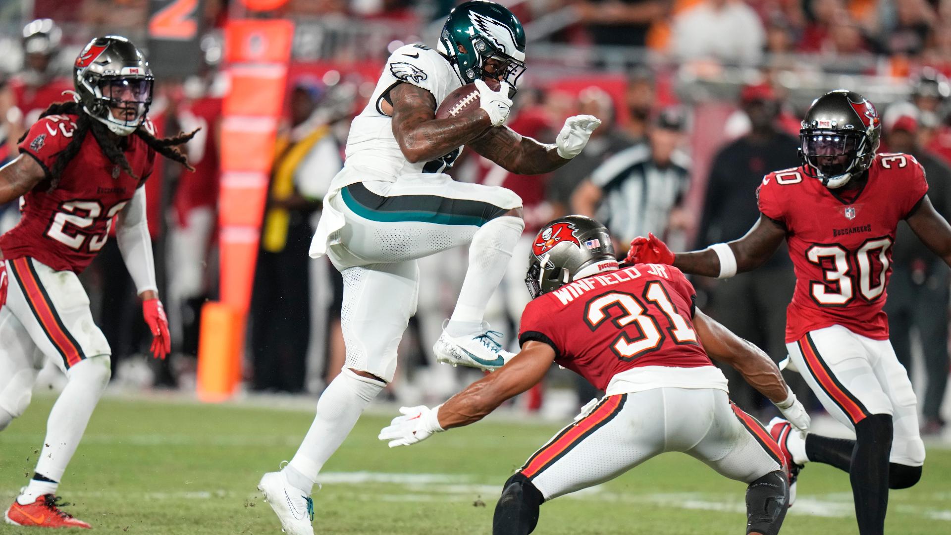 Eagles vs. Buccaneers Final Score, Highlights, and Result: Jalen