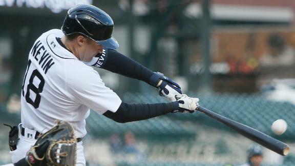 Cabrera hits 511th homer as Tigers lead Royals 4-0 in a game suspended  until Thursday by rain