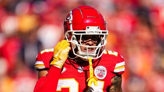 Chiefs' Kadarius Toney, Skyy Moore put up brutal Week 1 stats