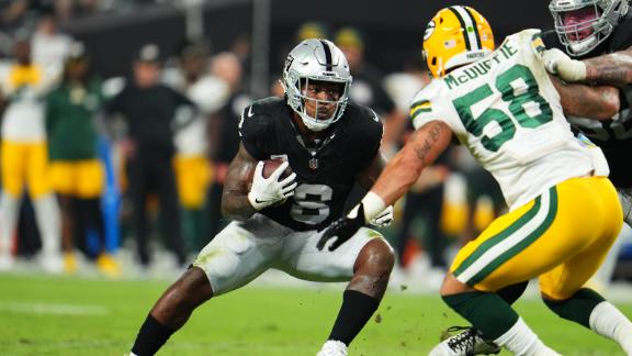 NFL on ESPN - Las Vegas Raiders' RB Josh Jacobs had a performance for the  ages 